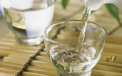 MUA RƯỢU TRẮNG (40 - 45 ĐỘ) Ở ĐÂU TẠI TPHCM UY TÍN CHẤT LƯỢNG NHẤT